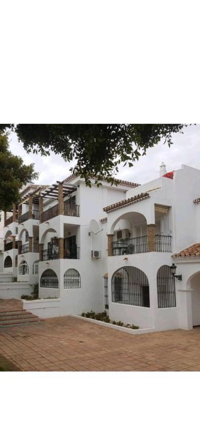 Benalmadena Costa One Bedroom Apartment, Close To The Beach ภายนอก รูปภาพ